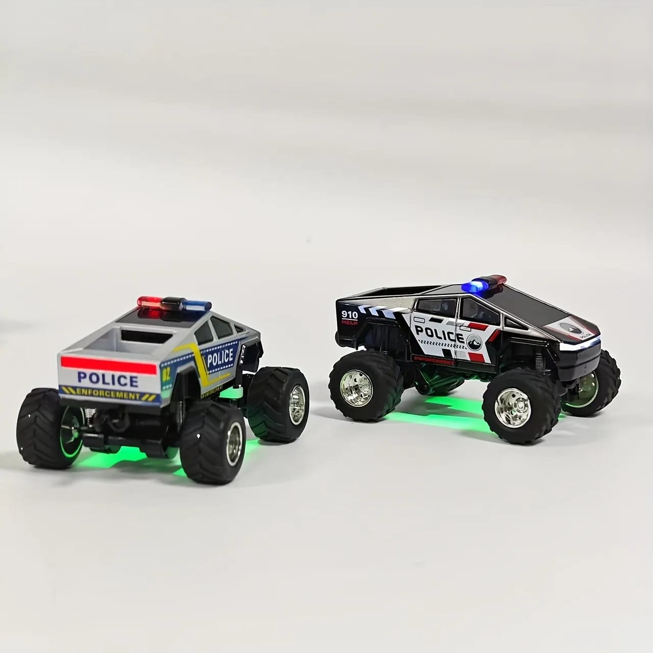 1:64 Mini Alloy Remote Control Police Car