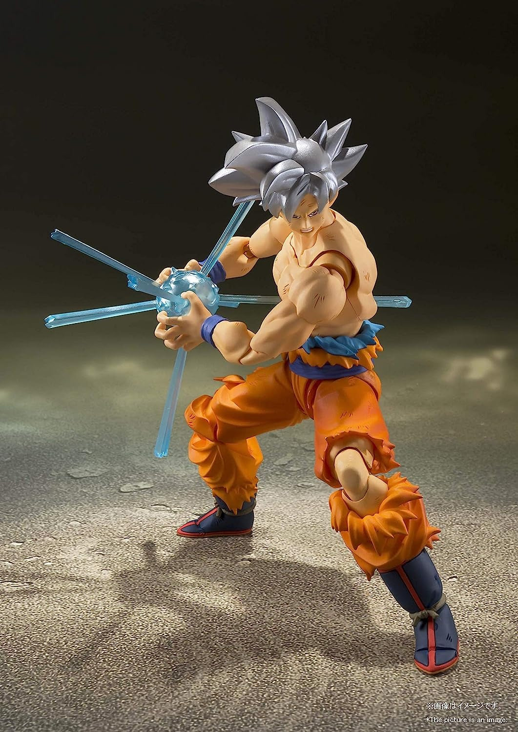 Premium Goku Ultra Instinct | Action Figure