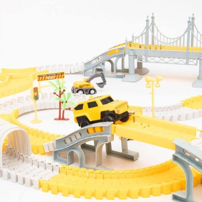 Construction Track Playset with Cars